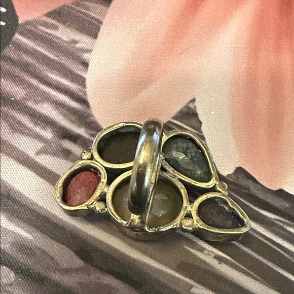Multi-Stone Silver Ring- size 7 - Picture 4 of 5